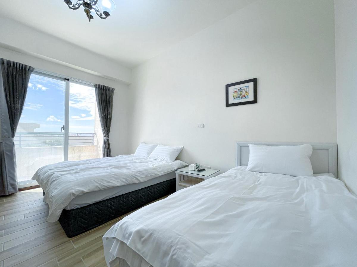 Sevilla Hostel T'ai-tung Zewnętrze zdjęcie